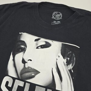 2021 Selena Official Merchandise T Shirt 2XL Black and White